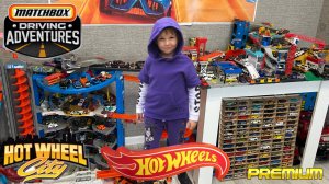 Hot Wheels Город машинок для детей и новая диорама 1/64.