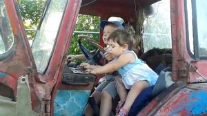 Юные трактористы