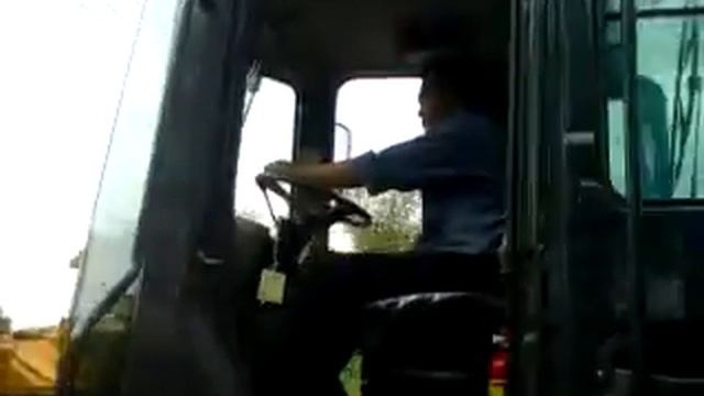 LIUGONG - PT Panca Traktor Indonesia by Dian смотреть онлайн