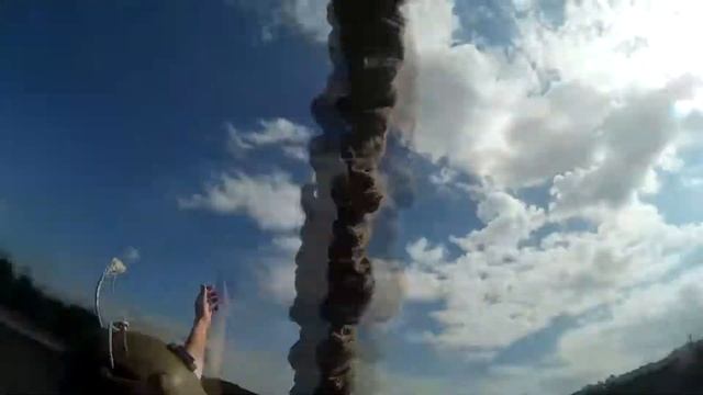 Прыжок с пешеходного моста в Киеве. 24 m смотреть онлайн