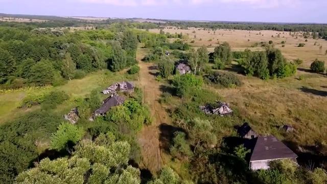 ОТРЕЗАН ОТ ЦИВИЛИЗАЦИИ! ОГРОМНАЯ ЗАБРОШЕННАЯ ДЕРЕВНЯ В ГЛУБИНКЕ РОССИИ. ТУТ 100 БРОШЕННЫХ ДОМОВ.