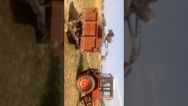 Погрузчик на задню навіску т-25 смотреть онлайн