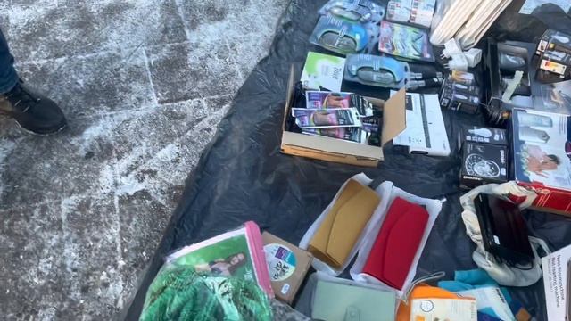 ￼￼ сняли выпуск на базаре подписывайся на канал ставь лайк и жми колокольчик ￼#заработок ￼ смотреть онлайн