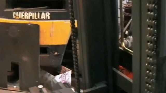 Test drive forklift truck Nissan D30 with rotator in HDMI quality смотреть онлайн