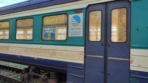 ПОД СТУК КОЛЁС НА ДИЗЕЛЬ ПОЕЗДЕ ДР1А-244 ОСКЕМЕН-1-РИДДЕР. УСТЬ-КАМЕНОГОРСК 2024. ЗАЩИТА-КОРШУНОВО