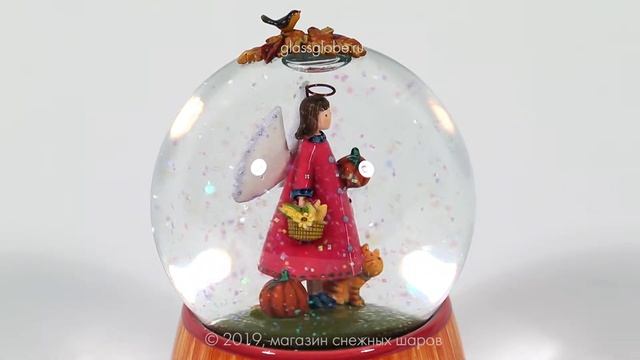 Снежный шар "Праздник урожая" смотреть онлайн