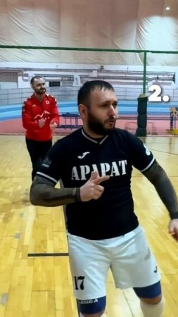определил?) #shorts #футзал #futsal #мем