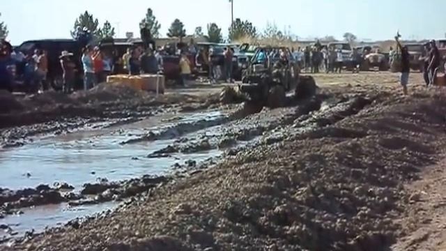 Mud Racing In Tornillo TX Carril 4compas EL TUCAN смотреть онлайн