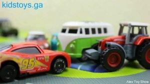 Машинки мультфильм  Мир машинок  134 серия Молния Маквин Полицейская машина Мультик для детей