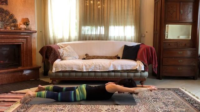 Fitness 5 E-T stay home 🏡. With Eleni Tsoni смотреть онлайн