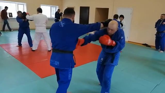 Урок № 9 - Дави паузой как говорил Станиславский ;-) смотреть онлайн