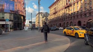 Золотое лето столицы: Как отдыхают богатые девушки в Москве?