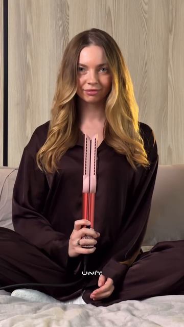 Выпрямитель Dyson Airstrait - лучший! #dyson #shorts смотреть онлайн