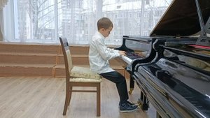 П.И.Чайковский. "В церкви" ("Детский альбом") соч.39, номер 24