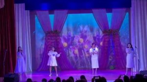 Женский вокальный квартет «Ырыа аргыс» «Хара саарыл Ньургуһун»