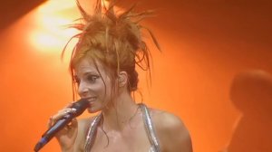 Mylene Farmer - Laisse le vent emporter tout (4K-Upscale) 1996