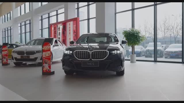 BMW 5 series 530i 2024 - Интерьер и Экстерьер