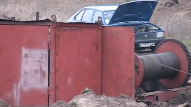 15.12.2014 Спасение экскаватора-утопленника продолжается смотреть онлайн