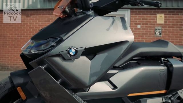 The Urban CE-04 Electric Scooter - Roy Pidcock BMW смотреть онлайн