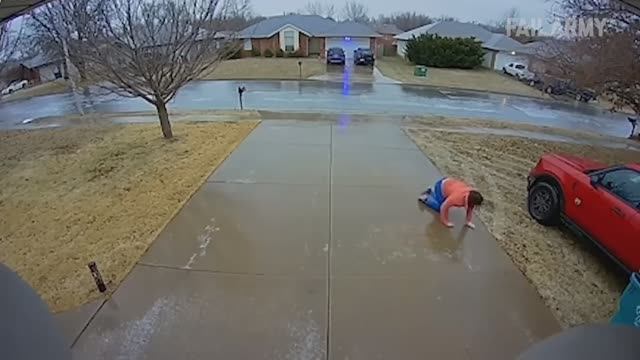 Fails of the Week - Crazy and Outrageous 🫨 - FailArmy смотреть онлайн