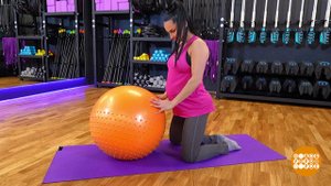 Фитнес-аэробика для будущих мам: тянемся-потянемся! Доброе утро. Фрагмент выпуска от 11.03.2025