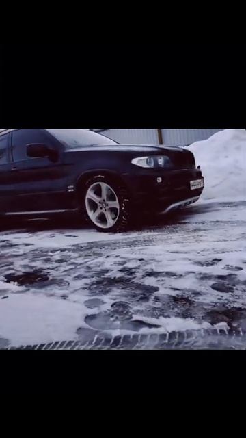 БМВ е53 Кайфую с неё смотреть онлайн