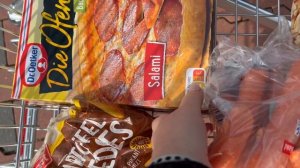 Что-то с головой ✔️завтрак ✔️закупка продуктов 🛒лаваш с сыром 🫔 издевается😅про работу✔️