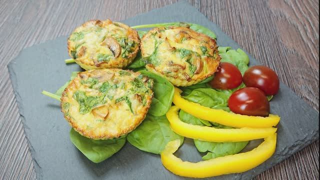 Кекс с грибами и шпинатом — пошаговый рецепт! 🍄🧁