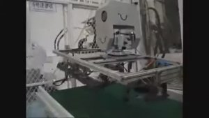 Термопластавтомат Chen Hsong SM1900 TP производит панели автомобильных дверей Volkswagen