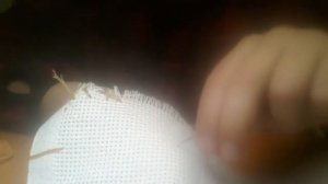 Как закрепить узелок на нитке. Краткий урок шитья