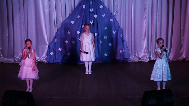 Вокальное трио Анна Крючкова, Софья Мартьянова, Ксения Логинова – «Три желания»