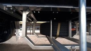 Обзор шторного 17-метрового полуприцепа Gold Bull