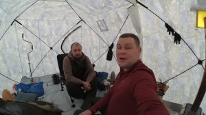 Все Палатки Говно Кроме Этой! САМАЯ ЛУЧШАЯ ПАЛАТКА. БЛОГЕР В ГОСТЯХ!!! Зимняя рыбалка 2025.