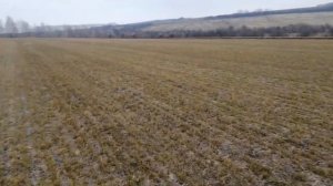 мтз 952.3 пашет поле