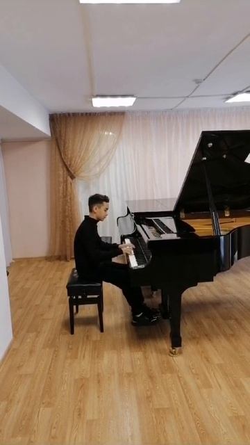 Циполи. Фугетта. Исп. Эргешов Азирет смотреть онлайн