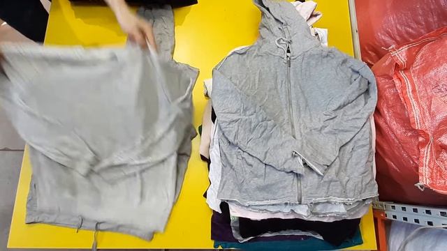 Толстовки  -W1-Adult Sweatshirts No.1 - С 325