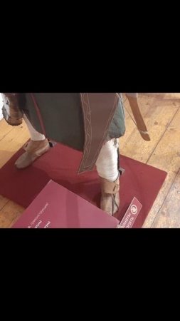 Реконструкция одежды (выставка в Псковском Кроме)