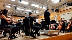 МОСКОВСКИЙ СИМФОНИЧЕСКИЙ ШНИТКЕ-ОРКЕСТР: Дворжак, Моцарт, Стравинский