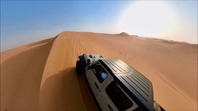 Sweihan Desert Drive With Mira Community 4x4 group Dubai смотреть онлайн