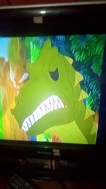 the land before time V : the mysterious island . sharptooth scenes toxic friends