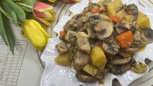 Свинина с овощами