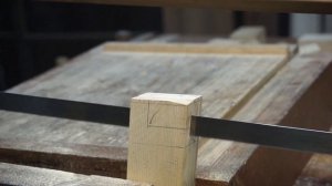 Изготовление пары табуретов с овальной сидушкой из цельной доски