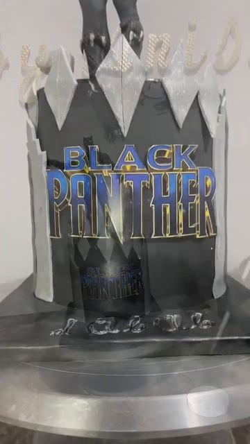 black panther #blackpanther #blackpanthercake #cake #cakes #yummy #yummyfood #cakedecorating смотреть онлайн