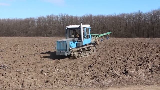 ХТЗ-181: Пахота