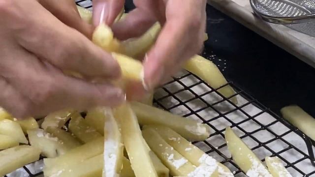 These Easy Crispy Homemade French Fries will rock your world!