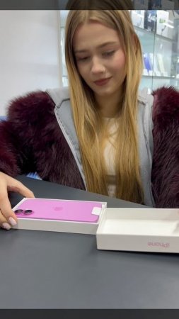 Распаковка яркого iPhone 16 #распаковкаiphone16