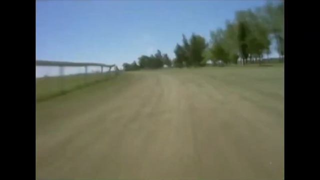 Estiro - Disco Virtual - Nico Axis - Publicidades de Peugeot смотреть онлайн