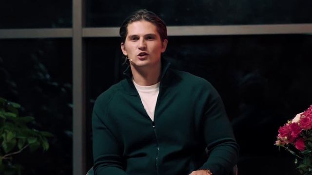 ИНДИВИДУАЛЬНОСТЬ И КОНТАКТ С РЕАЛЬНОСТЬЮ смотреть онлайн