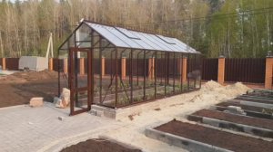 Теплица со стеклом БОТАНИК Стандарт 2,8х5,85м