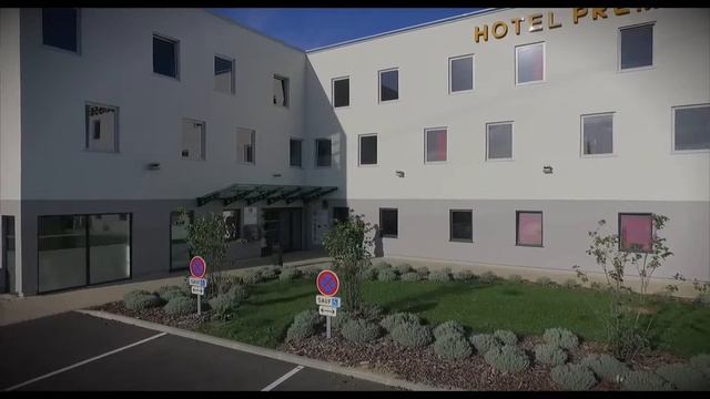 Hôtel Première Classe Chartres-Barjouville: les extérieurs смотреть онлайн